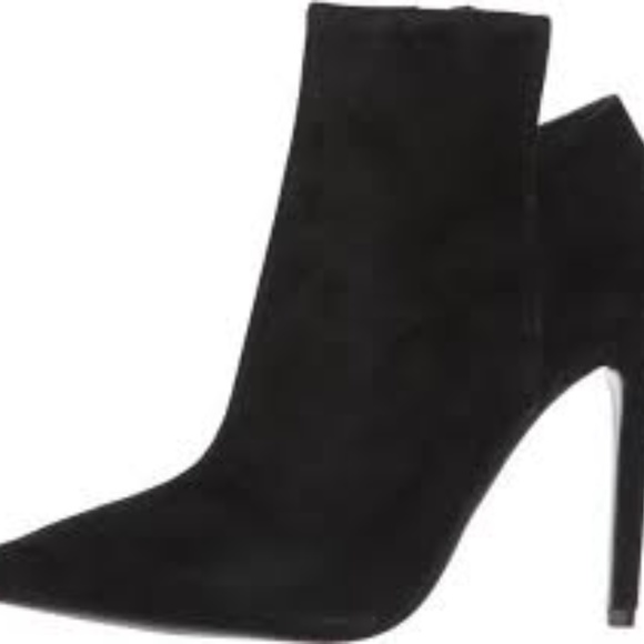 Kendall + Kylie - Picture 3 of 3